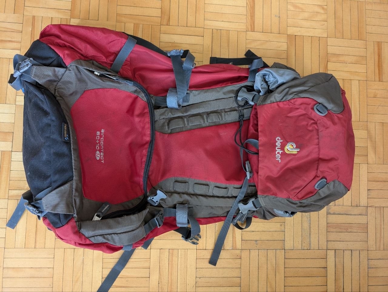 Deuter Aircontact 50+10 SL Backpack