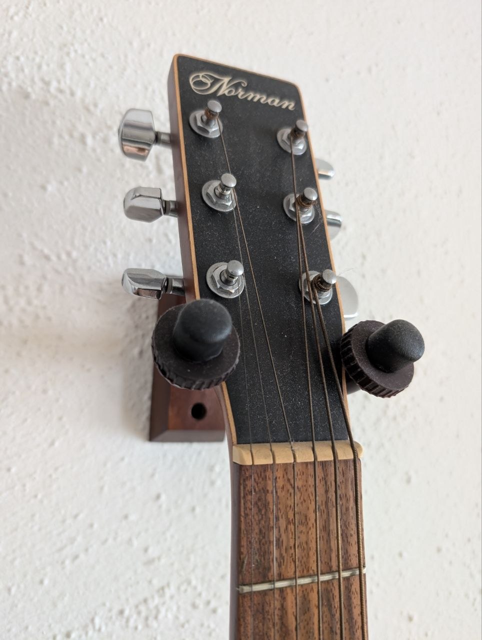 Norman Acoustic Guitar — photo 1 of 3